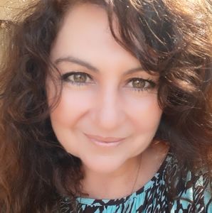 Meet your Posher, Jeneane